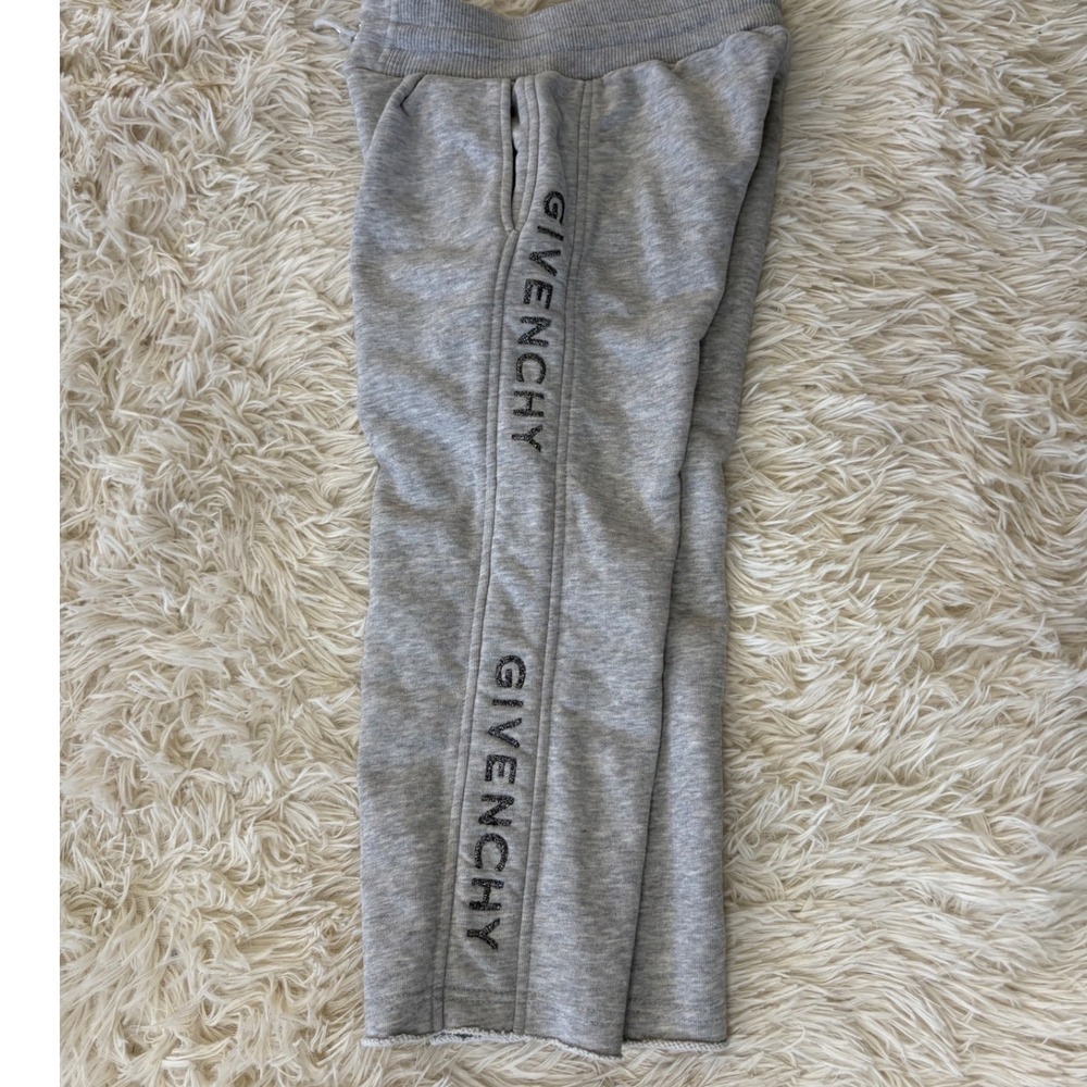 GIVENCHY Kids Gray Sweatpants Cropped Logo Detail Raw Hem‎ Size 4